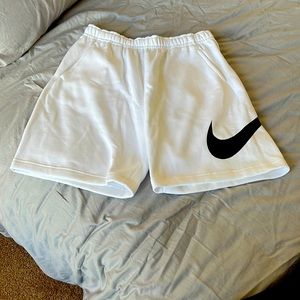 Nike Large White Athletic Shorts